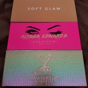 Meet your Posher, Monique